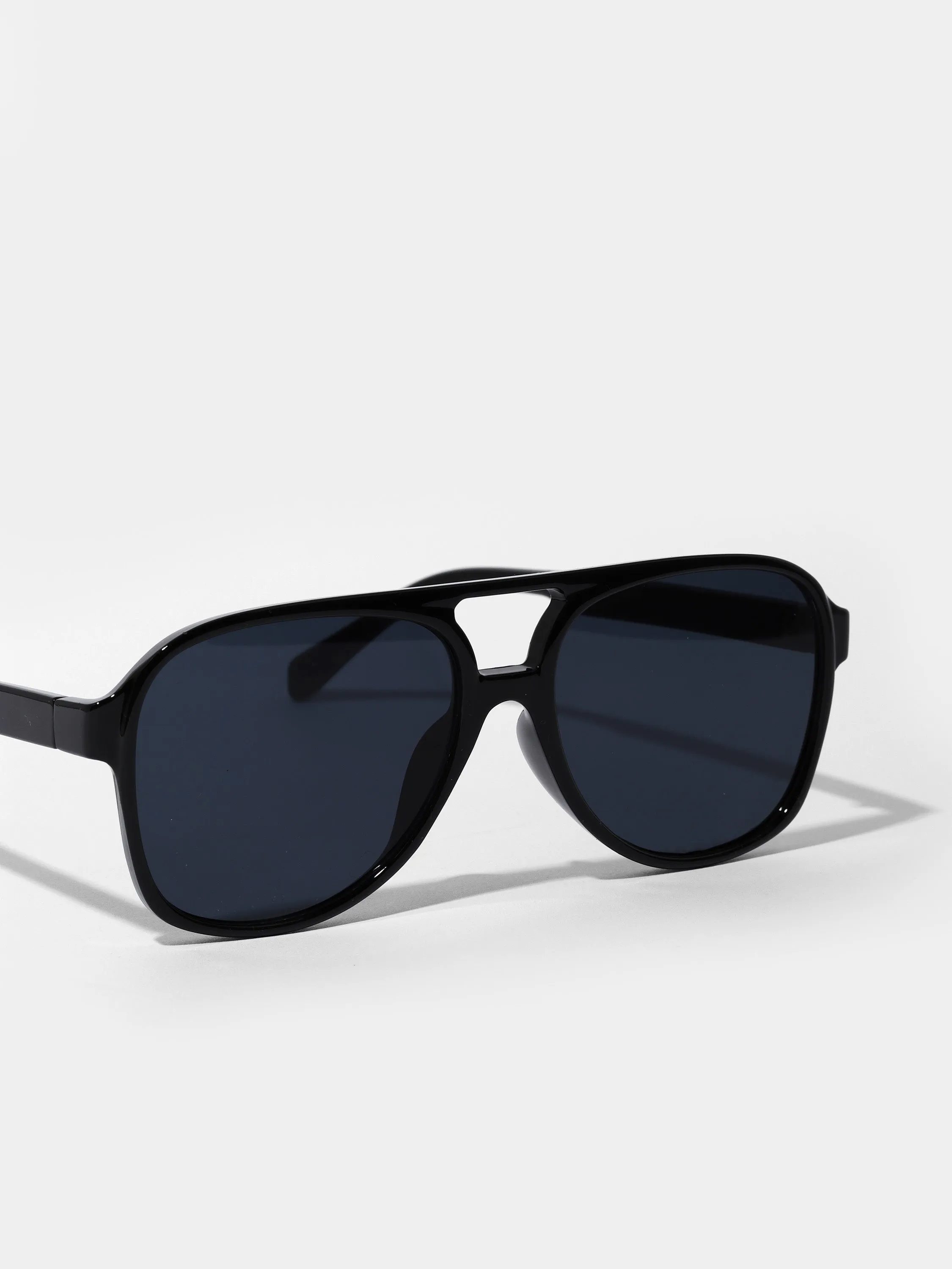 Black Retro Aviator Sunglasses