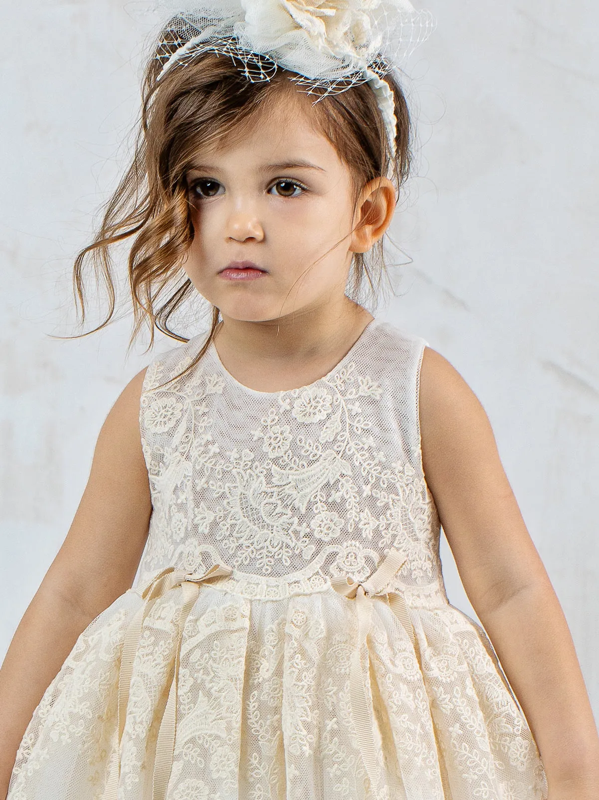 Girl's romantic lace dress - NINET