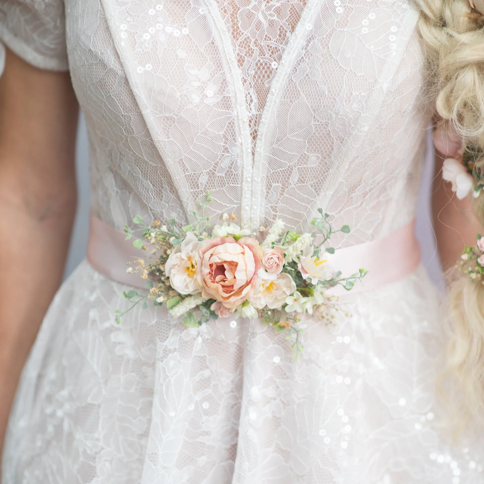 Romantic blush flower belt