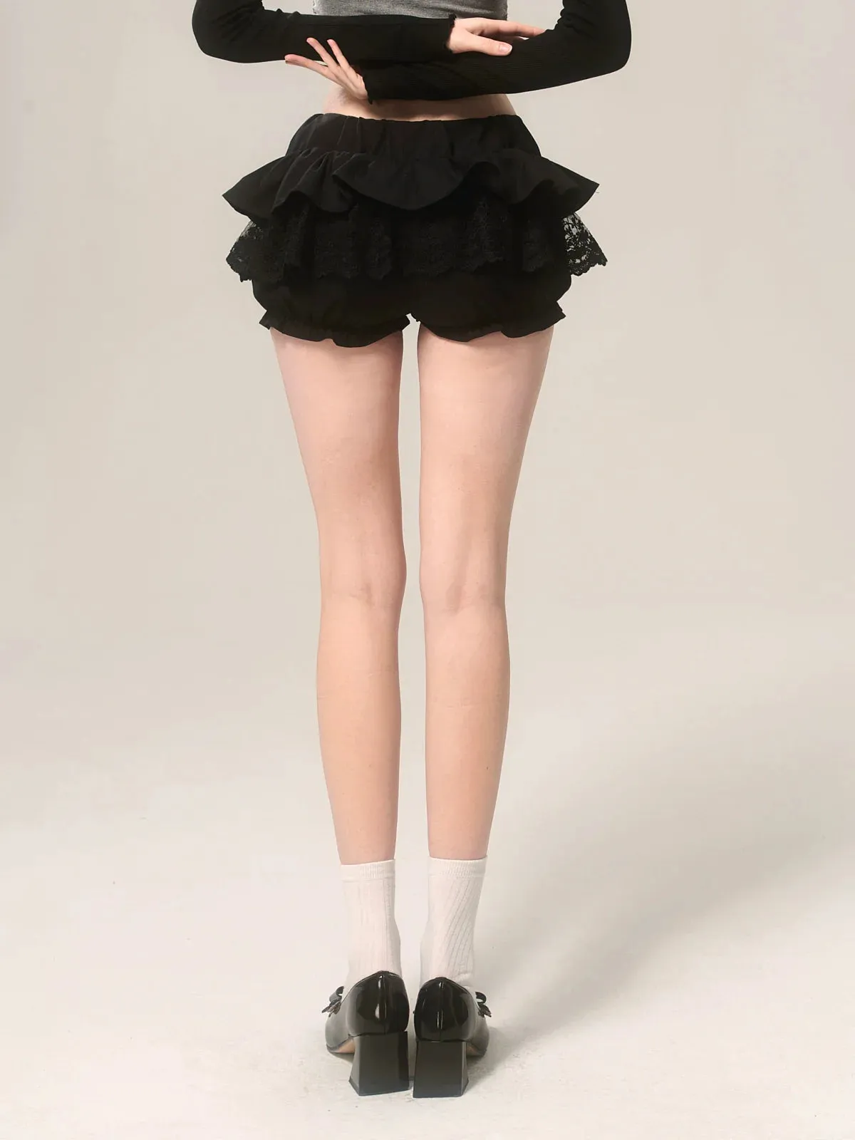 Romantic Design Bow Lace Black Skirt Shorts
