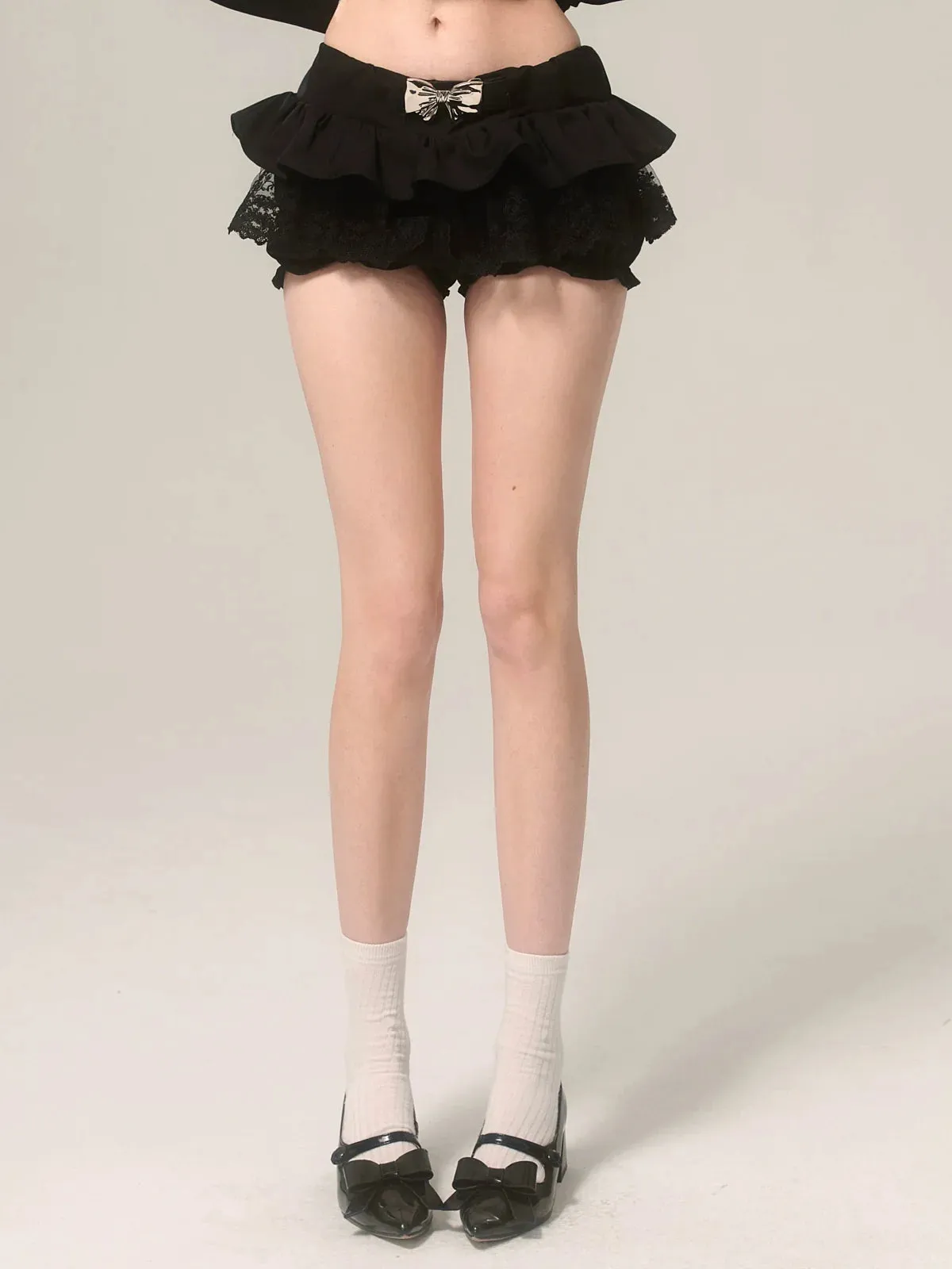 Romantic Design Bow Lace Black Skirt Shorts