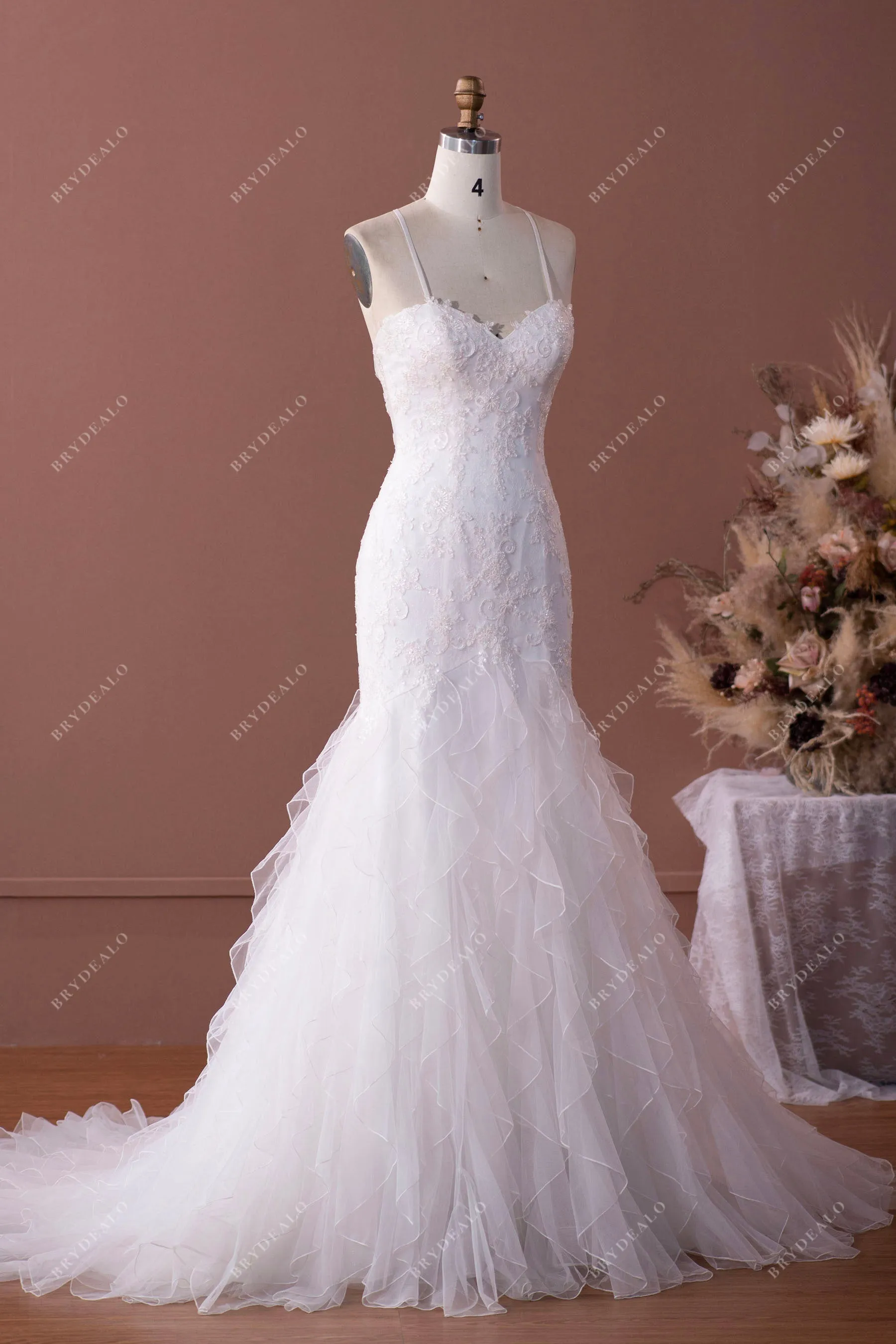 Romantic Lace Mermaid Wedding Dress